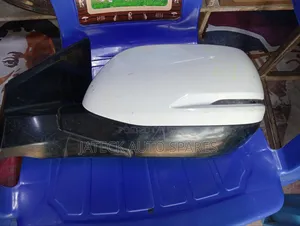 Honda Cr-v Rm1 Side Mirror