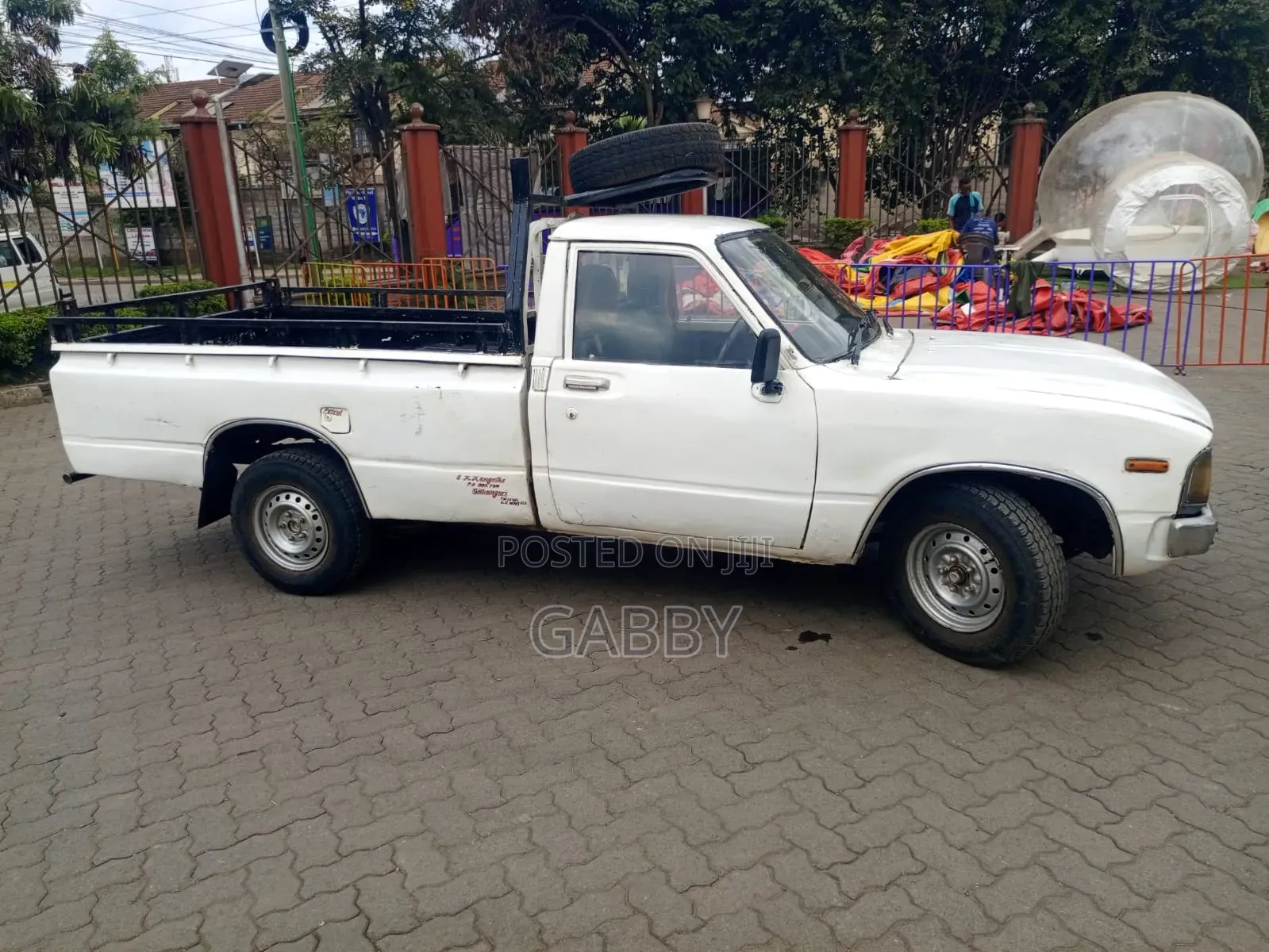 Toyota Hilux 1979 White