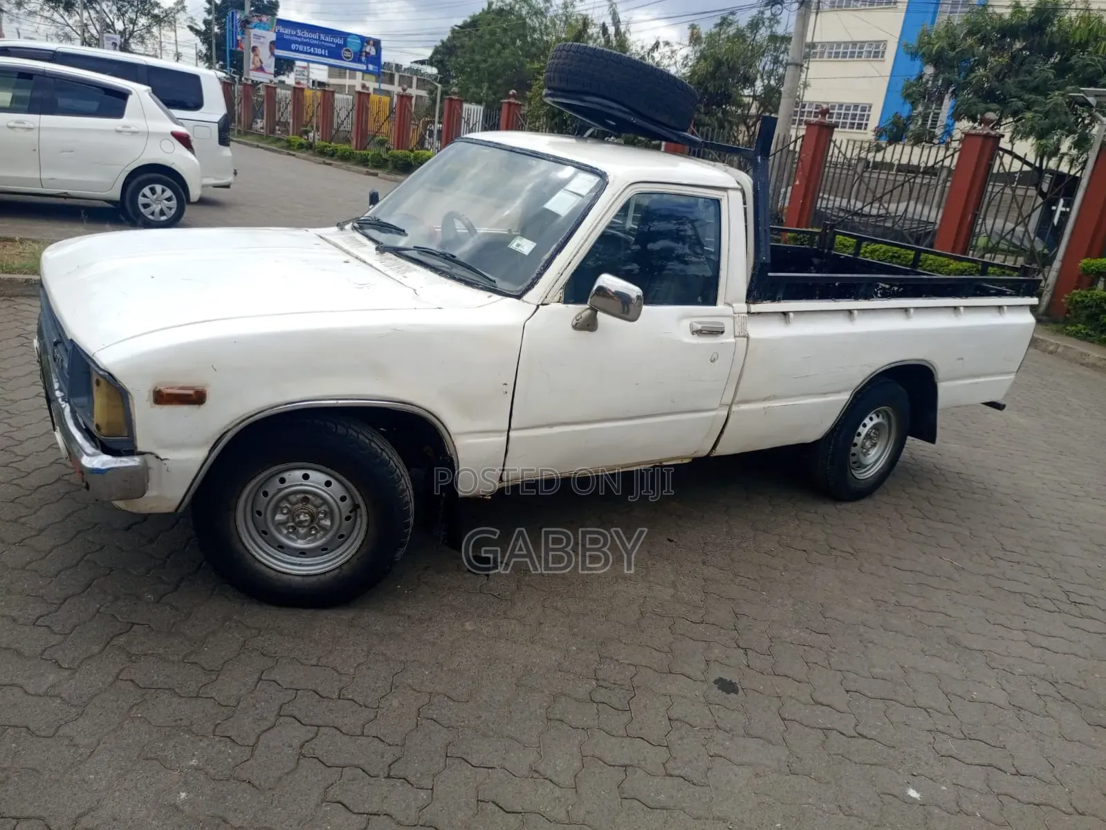 Toyota Hilux 1979 White