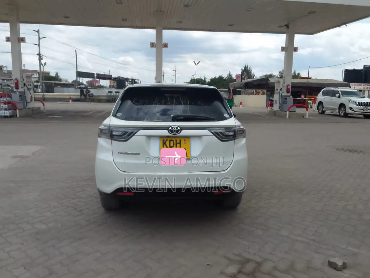 Toyota Harrier 2016 White