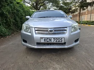 Toyota Axio 2011 Silver