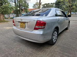 Toyota Axio 2011 Silver