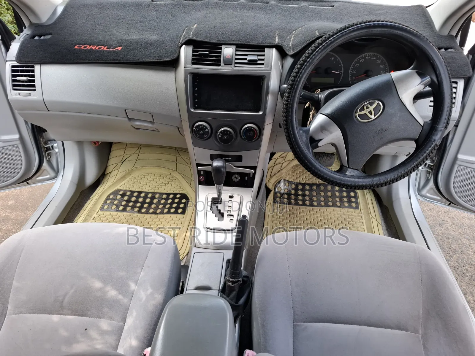 Toyota Axio 2011 Silver