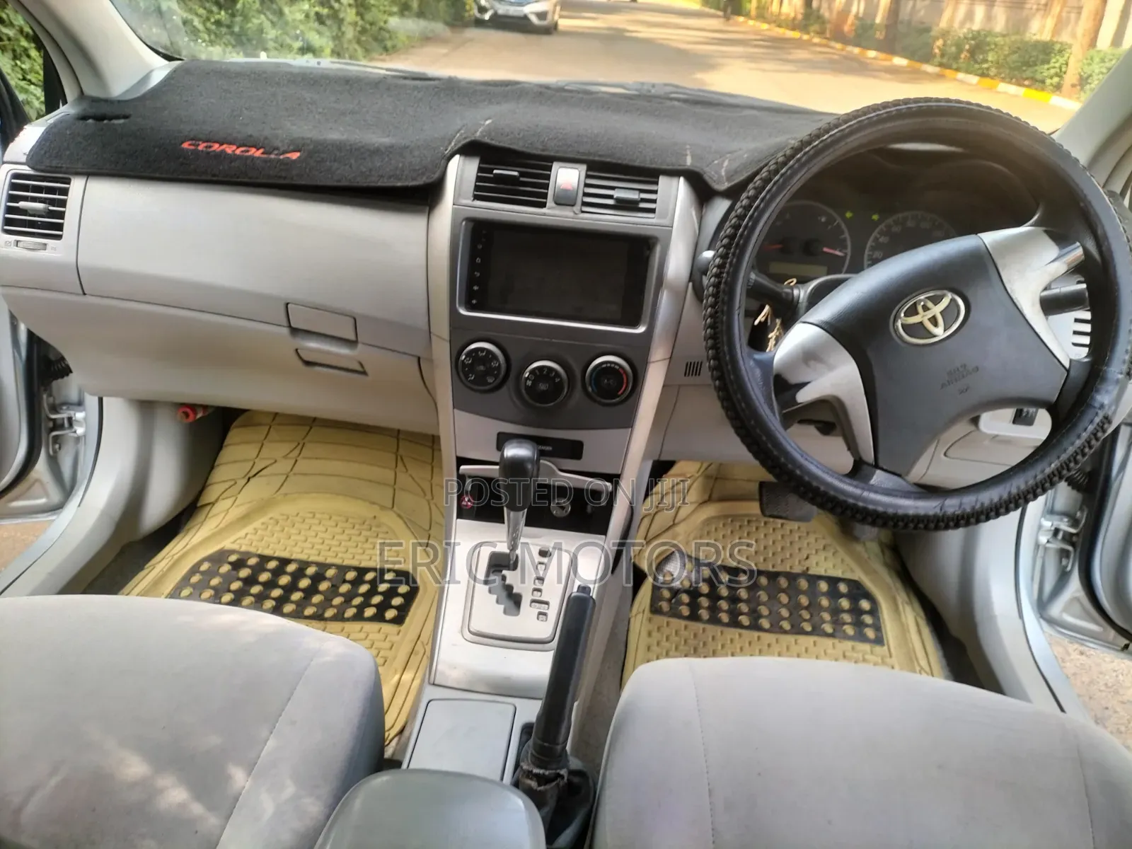 Toyota Axio 2010 Silver