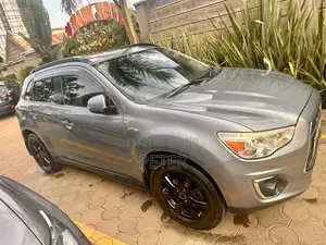 Mitsubishi RVR 2013 Gray