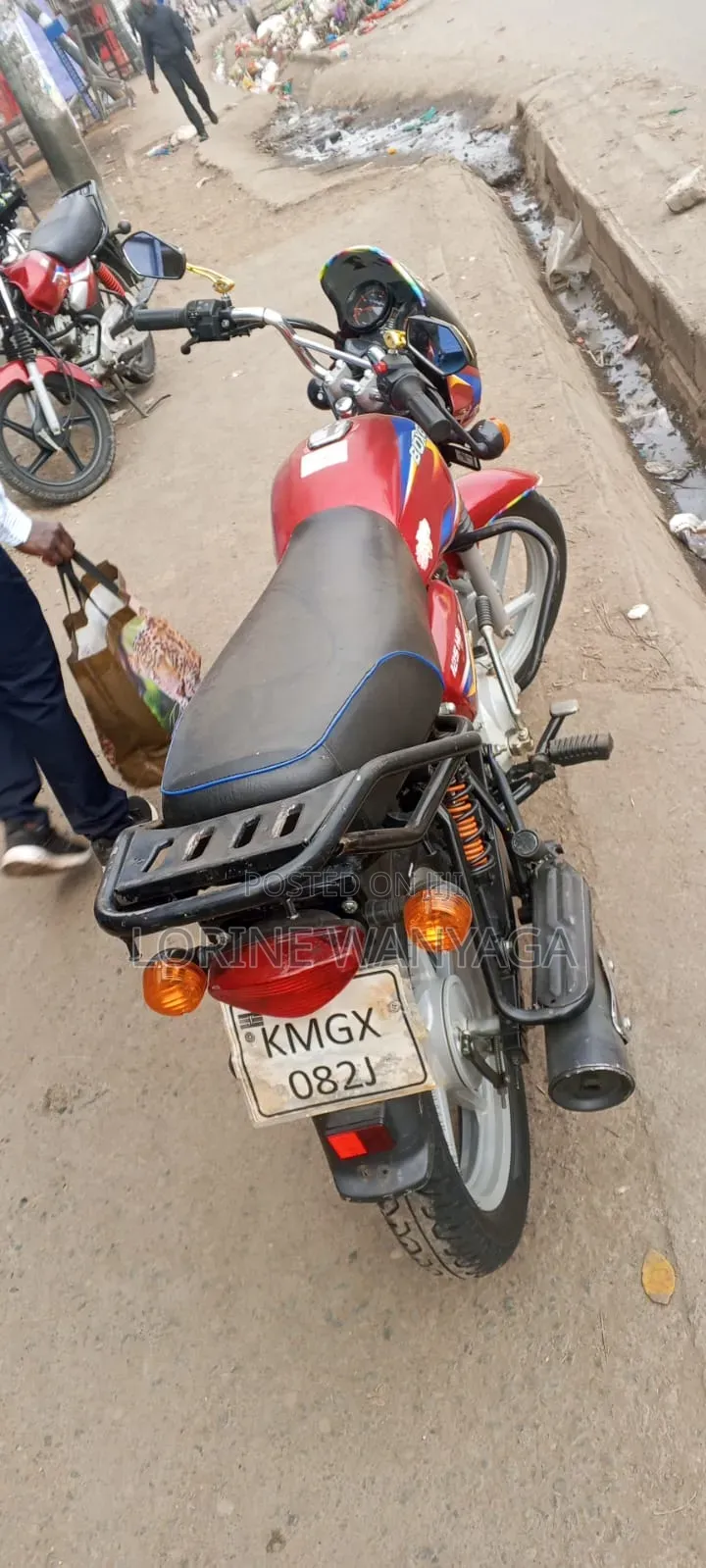 Bajaj Boxer 125 2025 Red