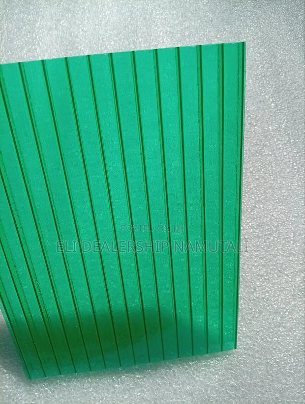 High-Quality Green Polycarbonate Sheet/Uv Resistant Roofing Cladding