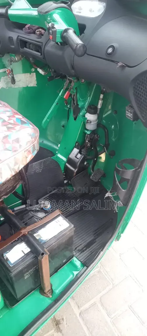 Piaggio 2024 Green