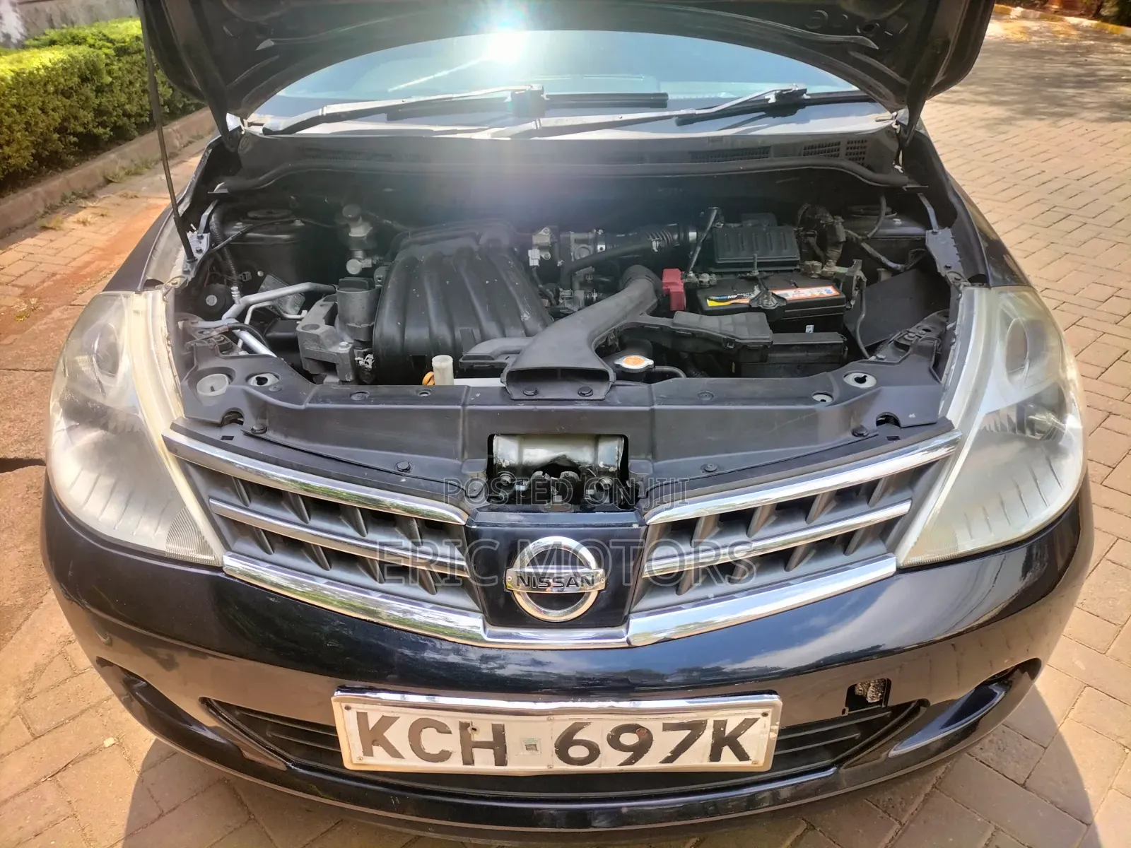 Nissan Tiida 2009 Black