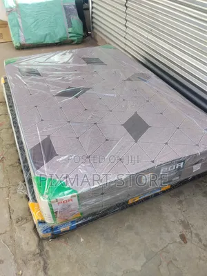 Jumbo Poa 4x6 High Density Foam Mattress 8 Inch Plain