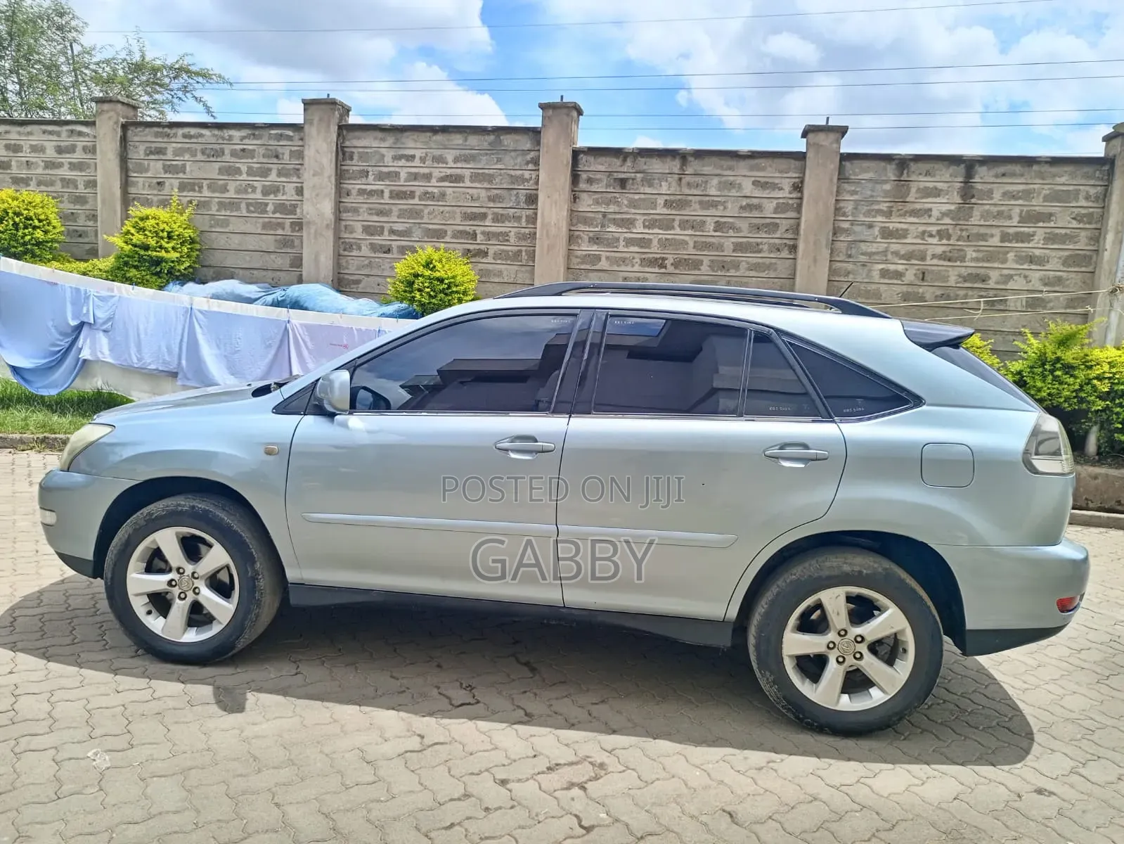 Toyota Harrier 2005 Blue