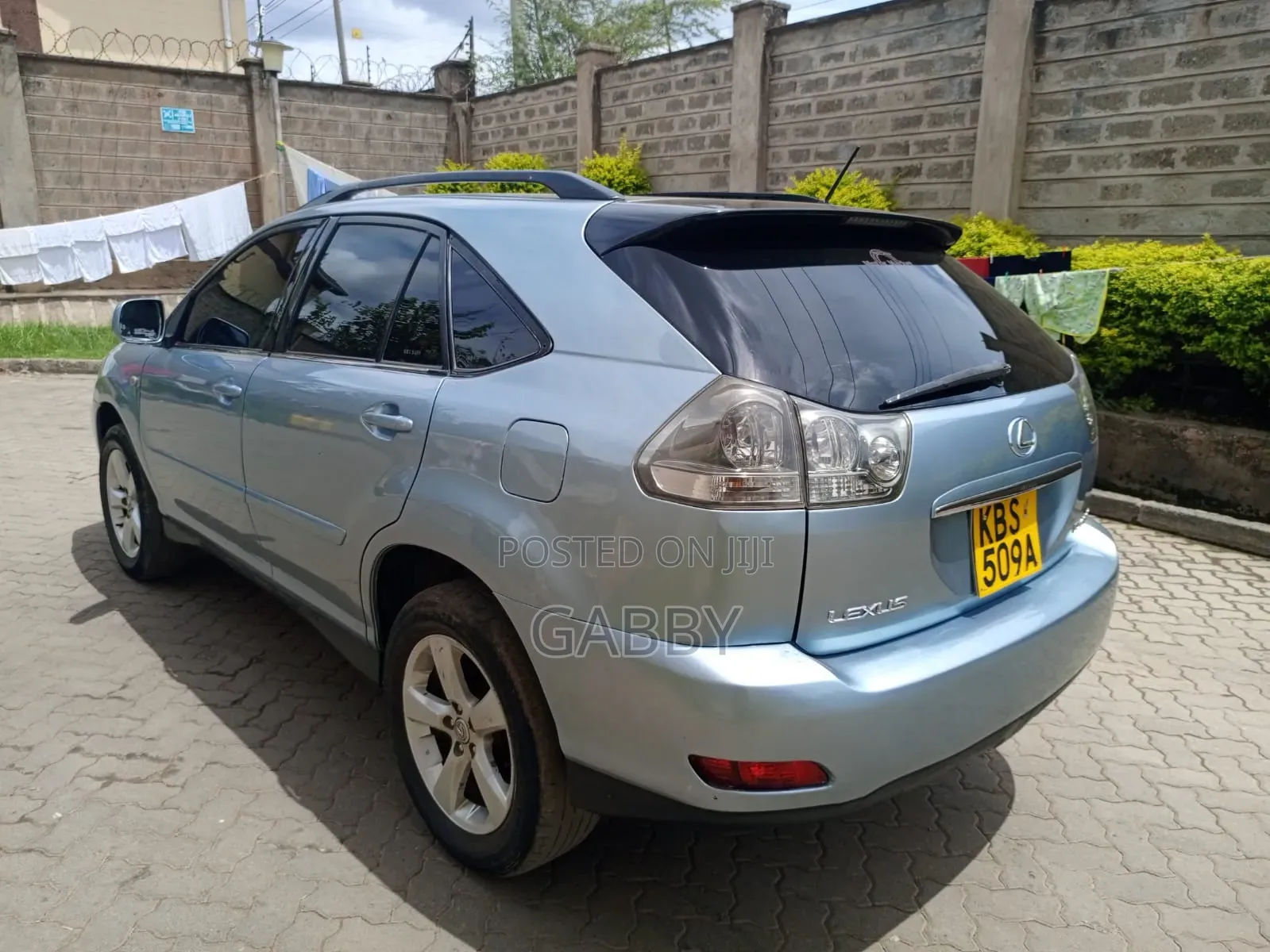 Toyota Harrier 2005 Blue