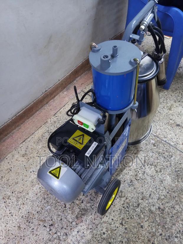0.75hp Milano Milking Machine