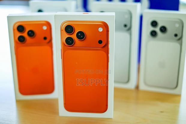 New Apple iPhone 17 Pro 256 GB Silver