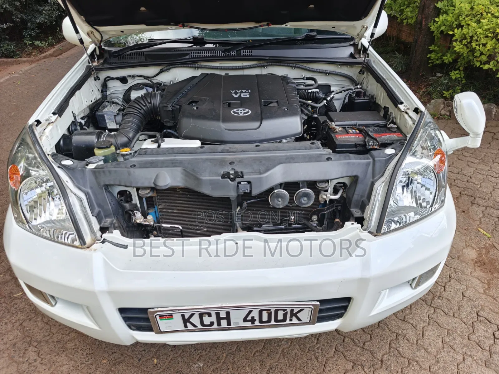 Toyota Land Cruiser Prado 4.0 Petrol TX 2009 White