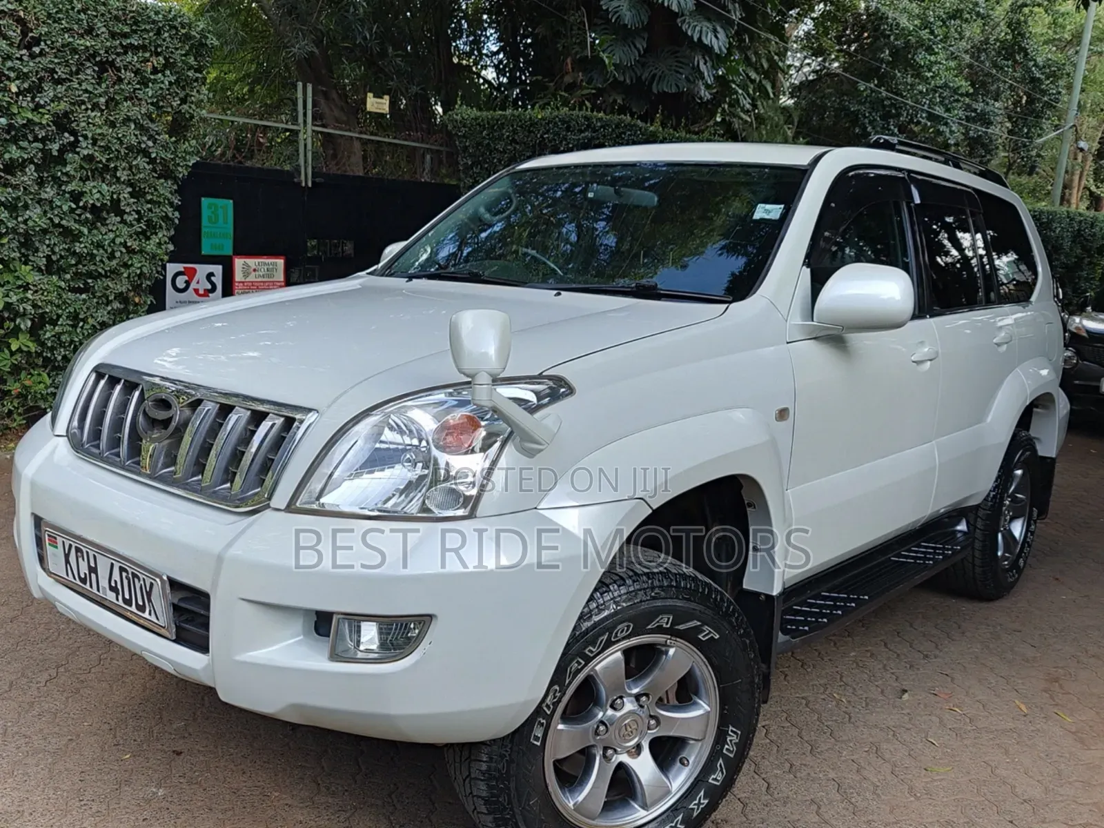 Toyota Land Cruiser Prado 4.0 Petrol TX 2009 White