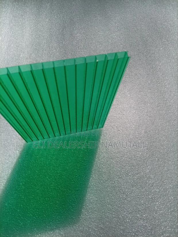 Green Hollow Polycarbonate Sheet/Strong, Lightweight Roofing Solution - thumbnail 2