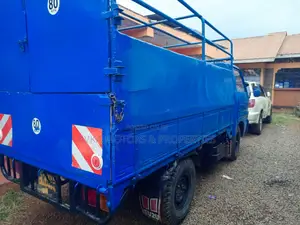 Isuzu Elf, New Tyres,