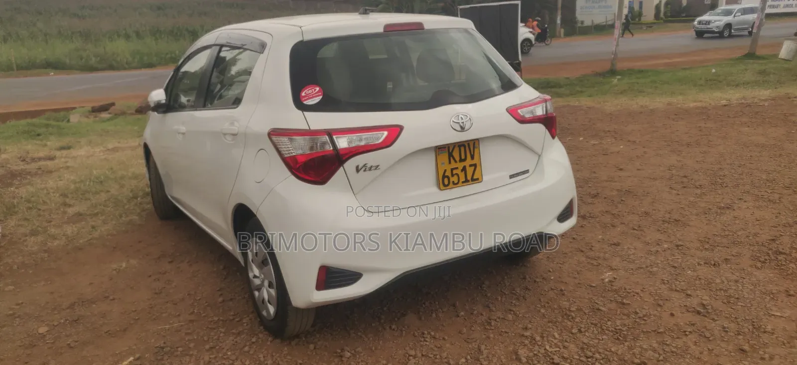 Toyota Vitz 2018 White