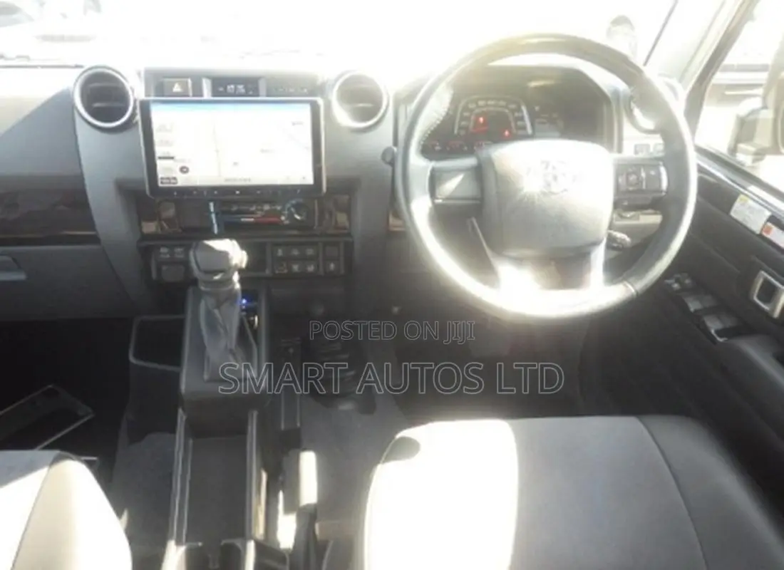 Toyota Land Cruiser 2024 Black