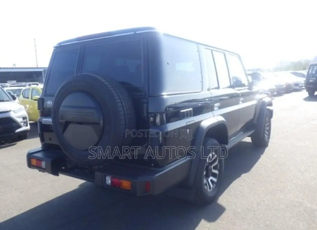 Toyota Land Cruiser 2024 Black