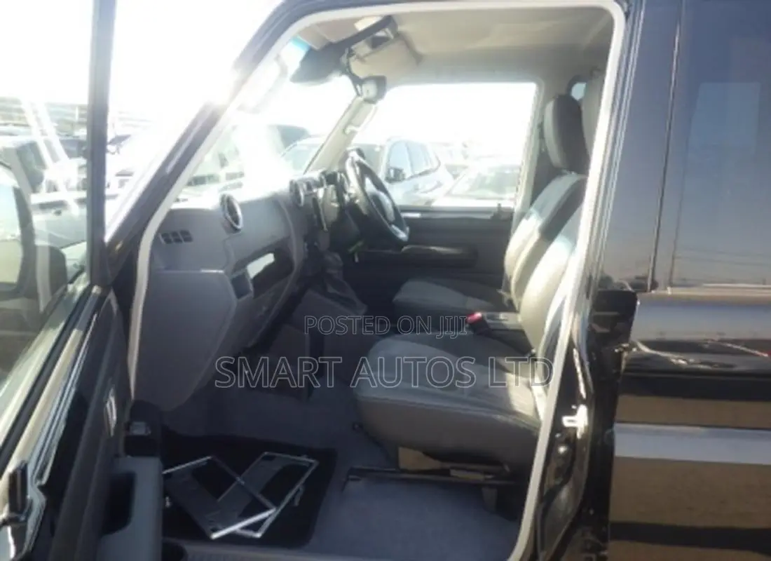 Toyota Land Cruiser 2024 Black