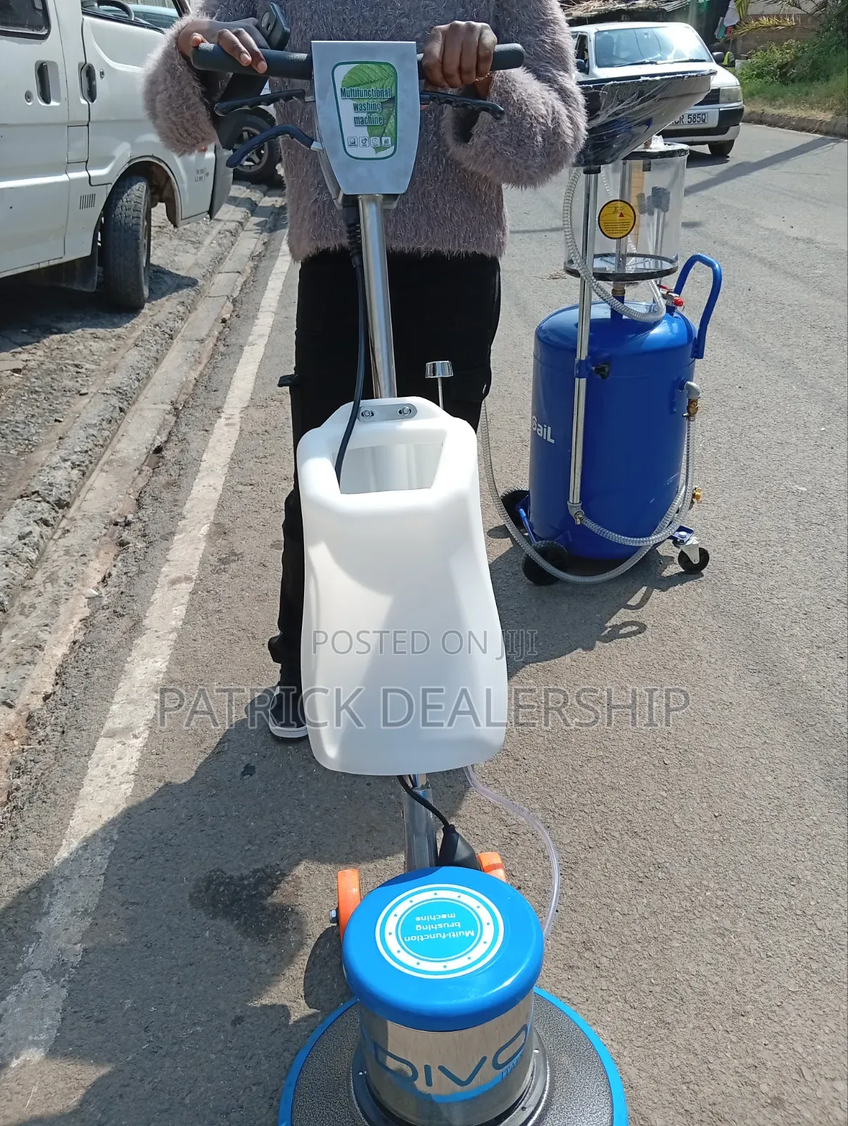 Divo Floor Scrubber