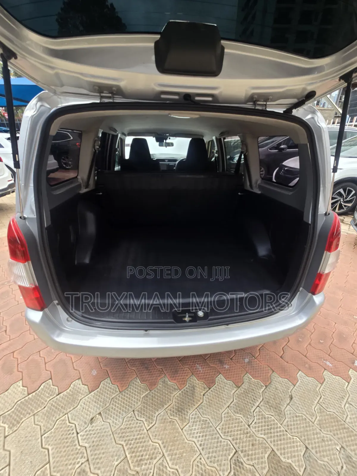 Toyota Probox 2018 Silver