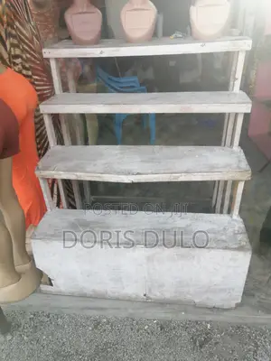 Display Staircase