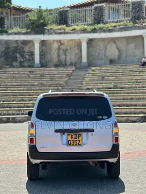 Toyota Probox 2016 Silver