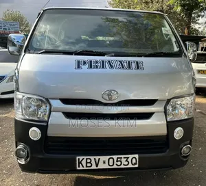 Toyota HiAce 2008 Silver