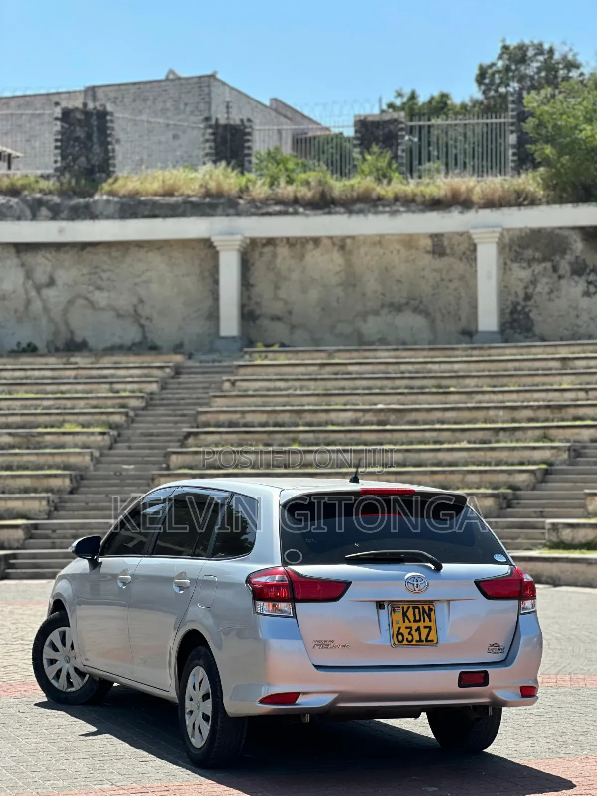 Toyota Corolla Fielder 2017 Silver