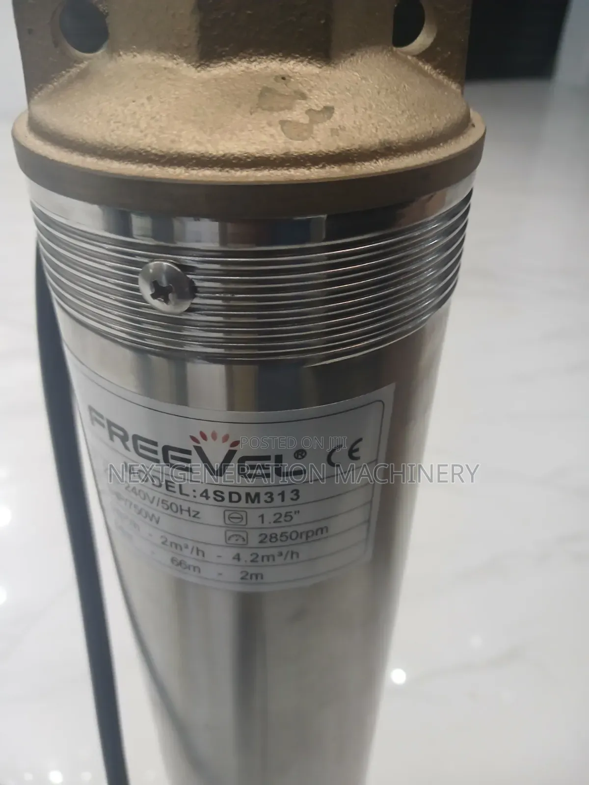 Freevel 1.25" Submersible Water Pump