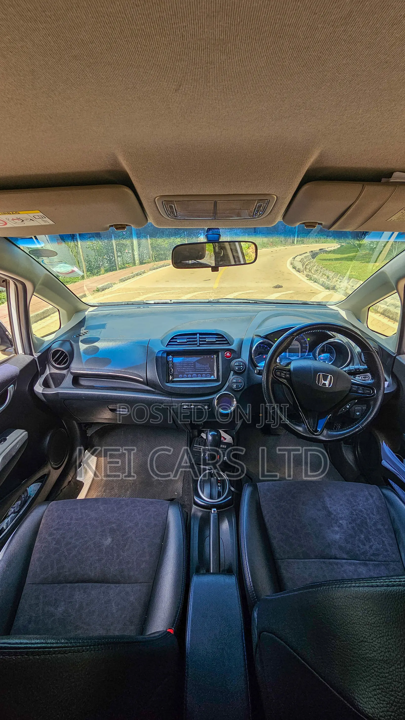 Honda Fit Shuttle 2015 White