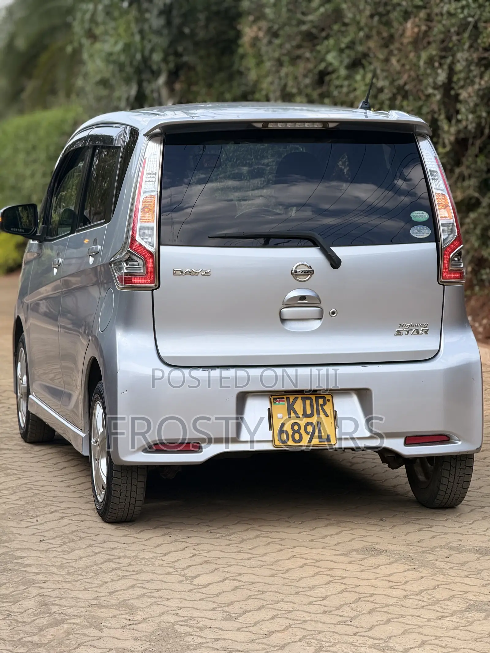 Nissan Dayz Highway Star G 2017 Silver