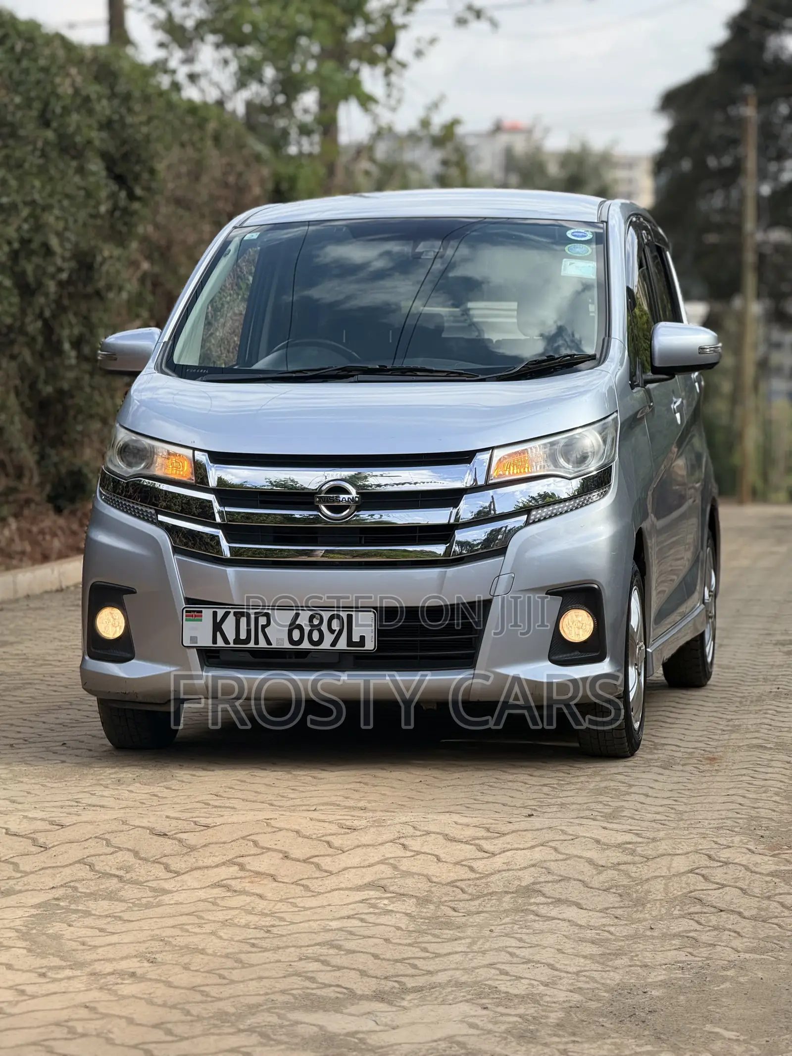 Nissan Dayz Highway Star G 2017 Silver