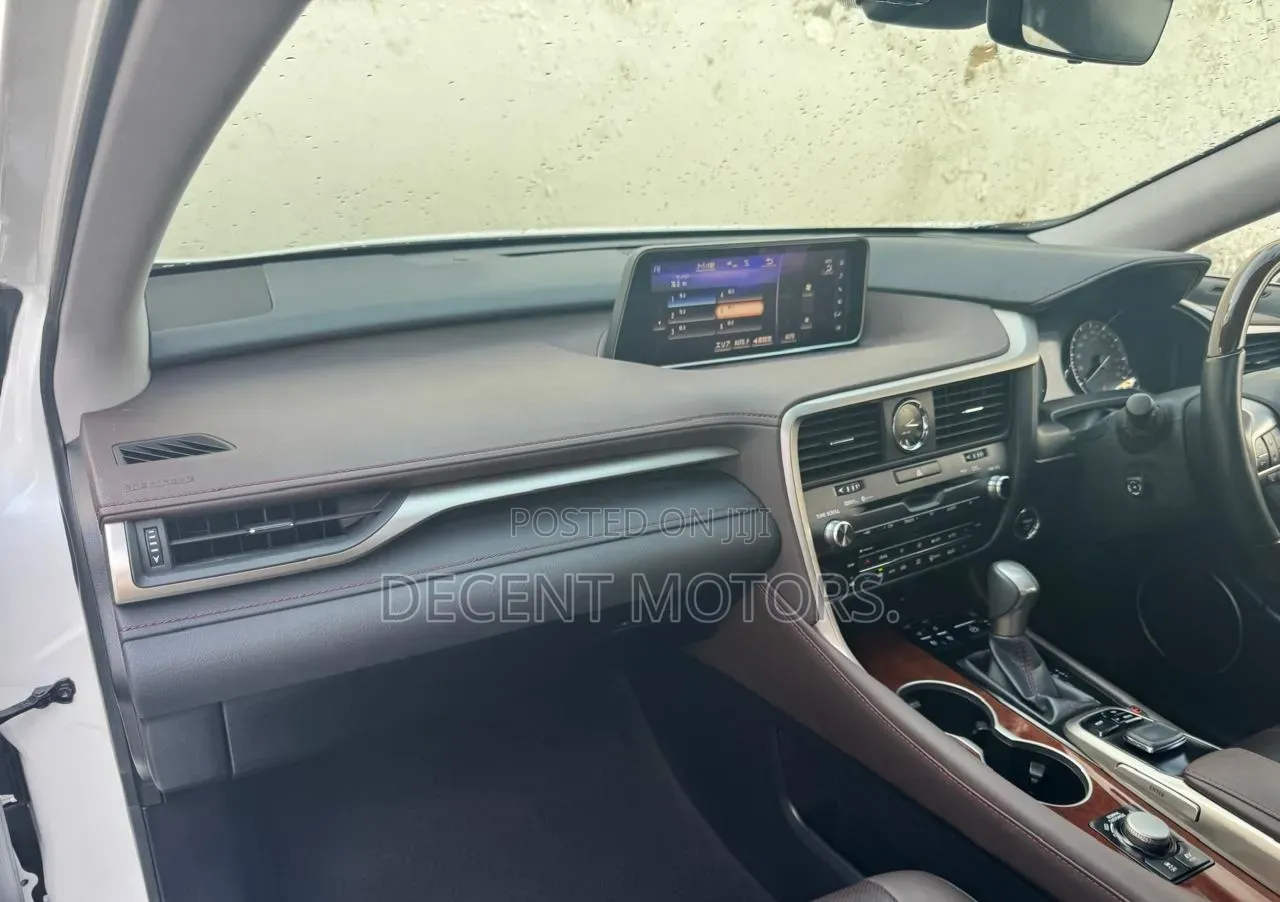 Lexus RX 2019 White