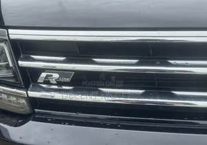 Volkswagen Tiguan 2019 Black