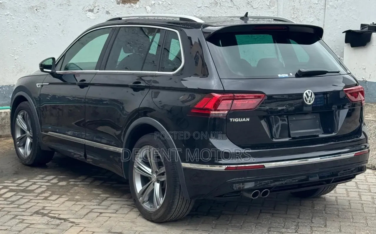 Volkswagen Tiguan 2019 Black