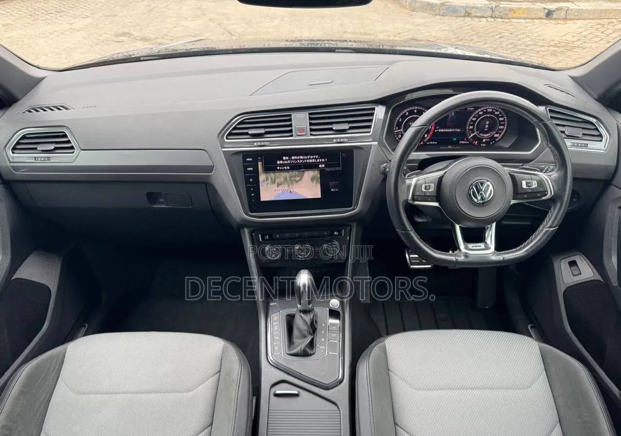 Volkswagen Tiguan 2019 Black