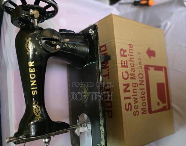 Singer Industrial Sewing Machine