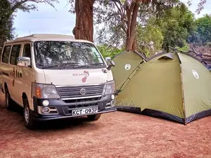 Nissan Caravan 2014 Beige