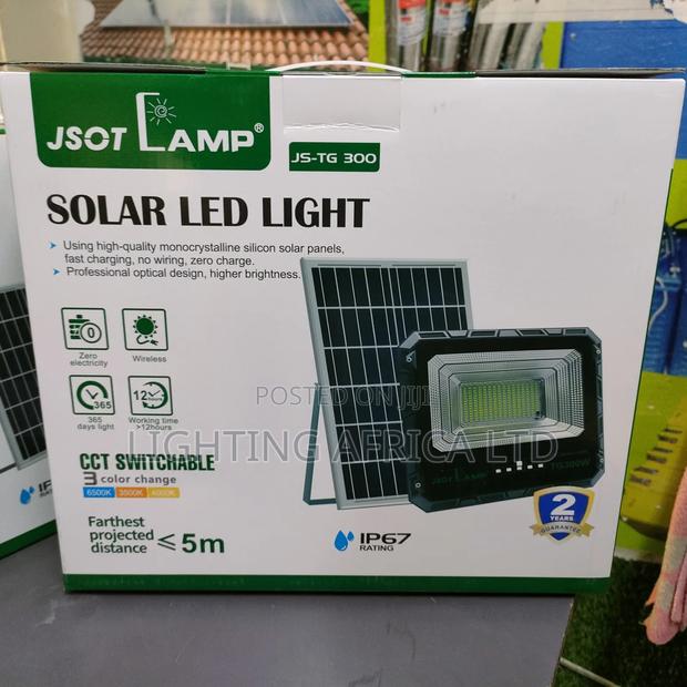 300 Watts Solar Floodlight Complete With Remote Control and Bracket - thumbnail 2