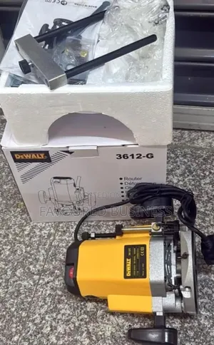 Long Time Warrant Dewalt Wood Router / New Universal Router Dewalt