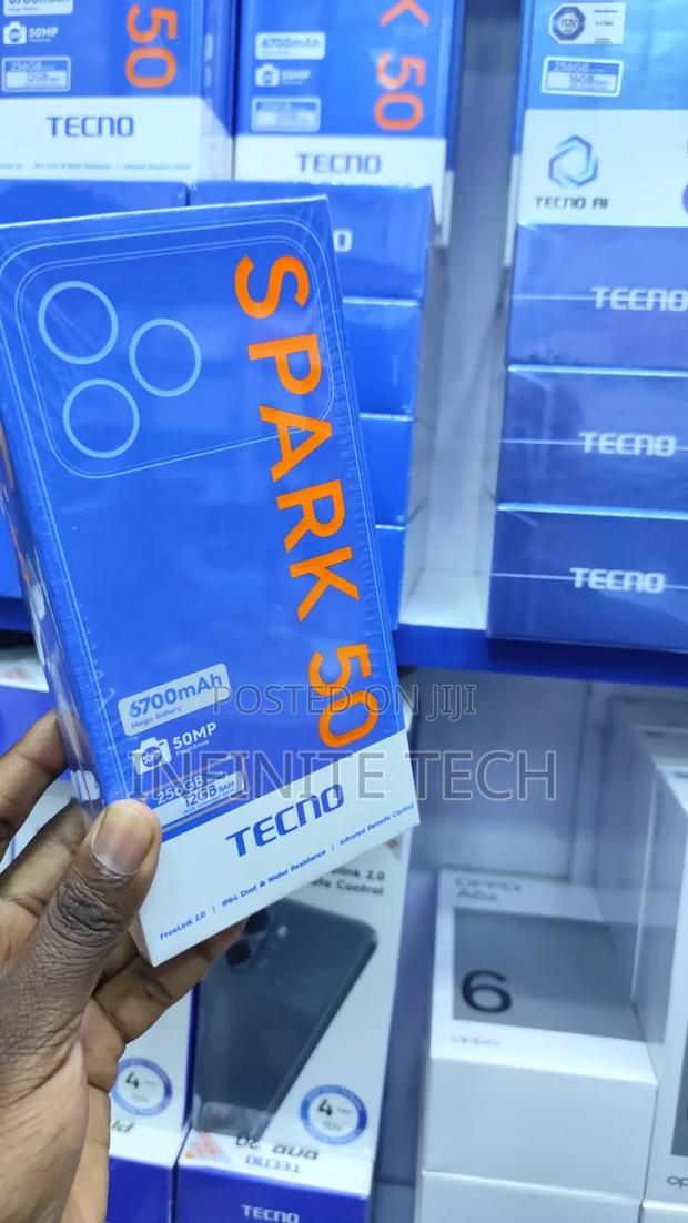 New Tecno Spark 50 128 GB Black - thumbnail 2