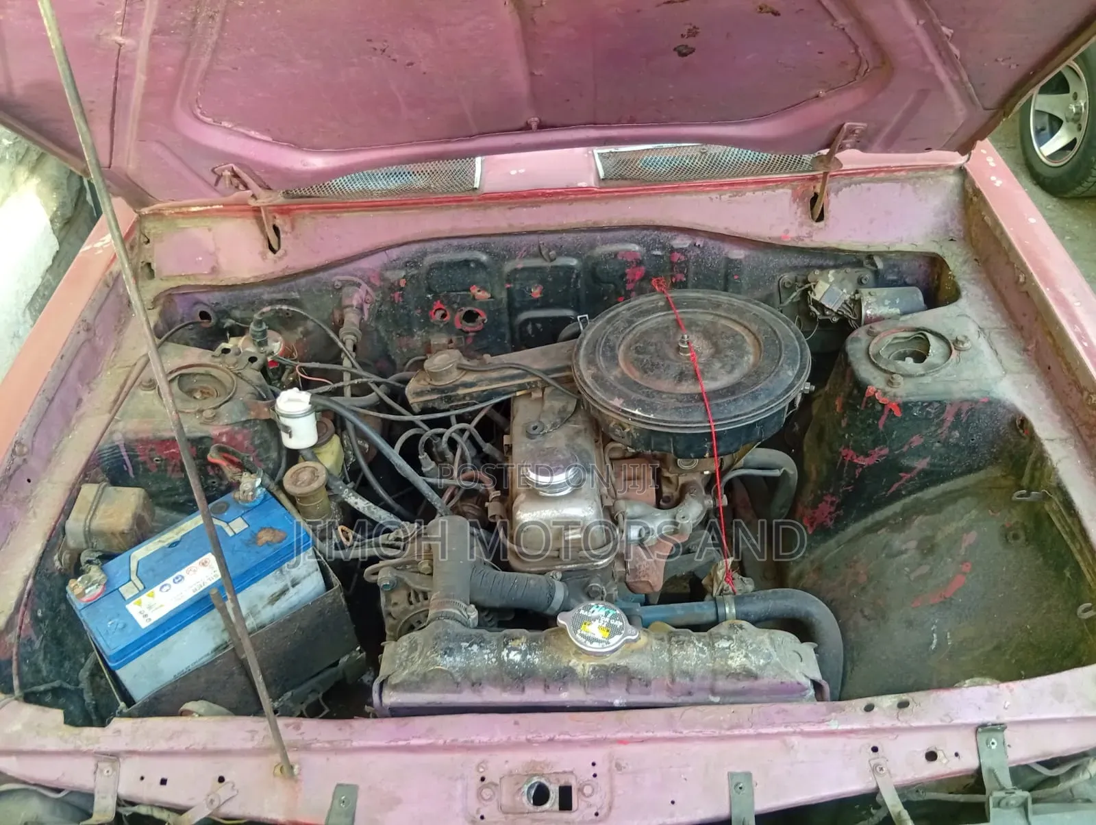 Nissan 100 1961 Red