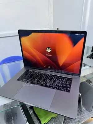 Laptop Apple MacBook 2017 16GB Intel Core i7 SSD 512GB