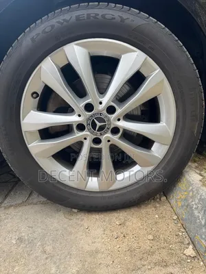 Mercedes-Benz C180 2019 Black