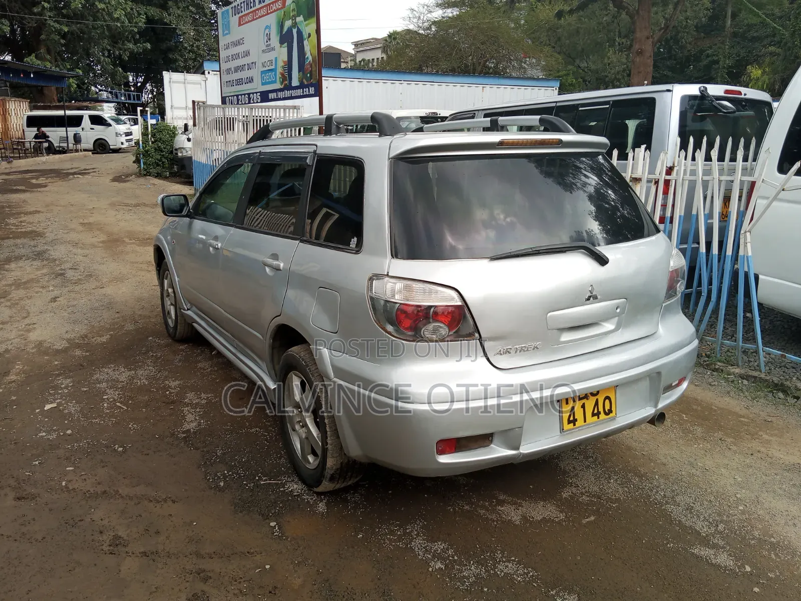 Mitsubishi Airtrek 2005 Silver