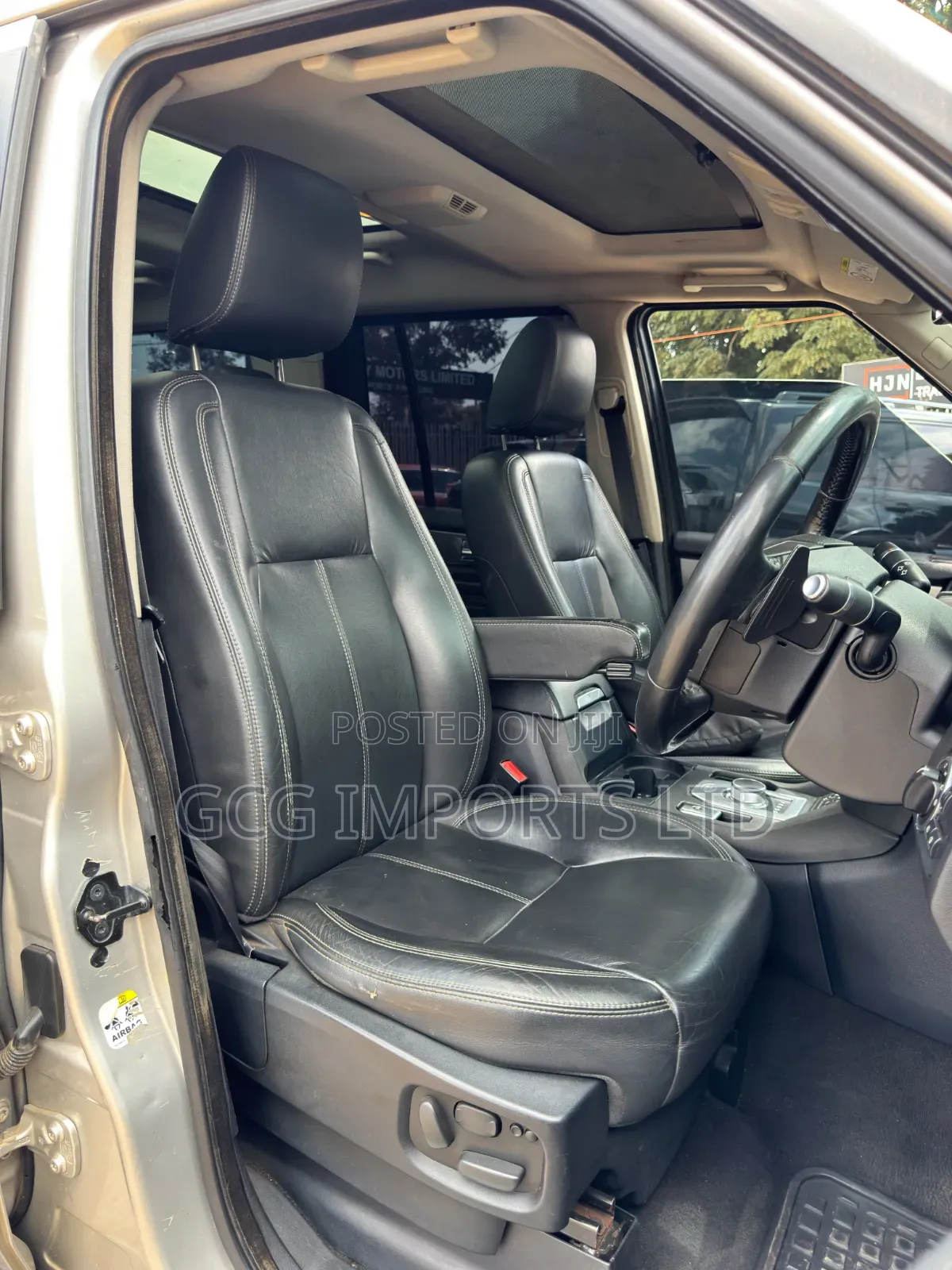 Land Rover Discovery 2015 Silver